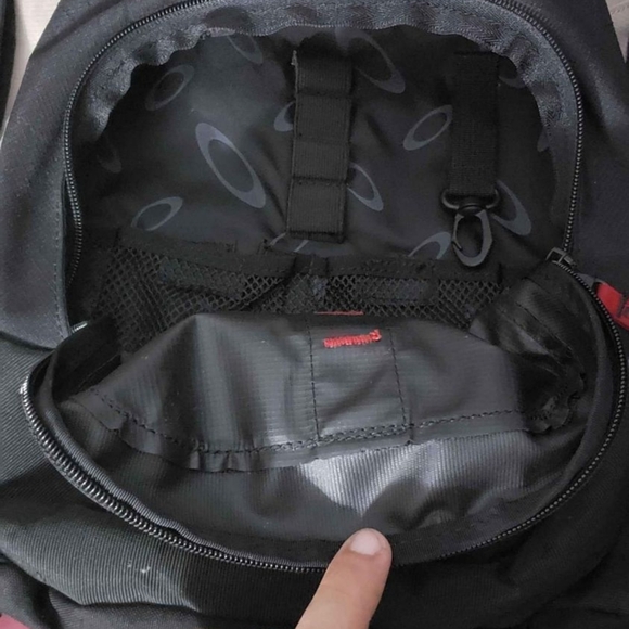 Very Rare Vintage 00S Y2K Oakley Archive Technical Backpack - Picture 6 of 8